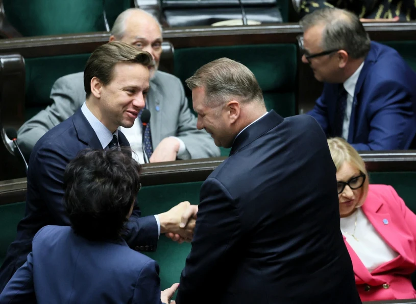 Cichy układ PiS i Konfederacji. "Te rozmowy zaowocują za rok"