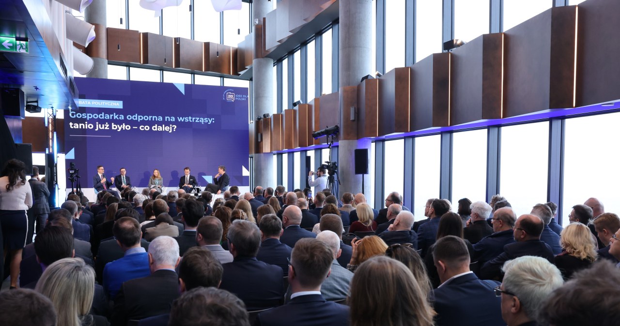 Nowy system operacyjny dla Polski. Eksperci zaprojektują naszą przyszłość