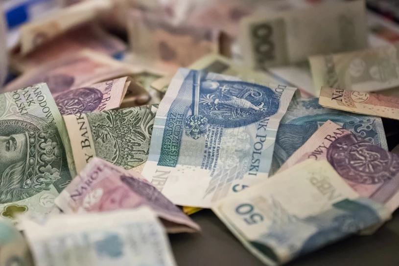 2704,71 zł brutto co miesiąc. Krąg uprawnionych może się powiększyć