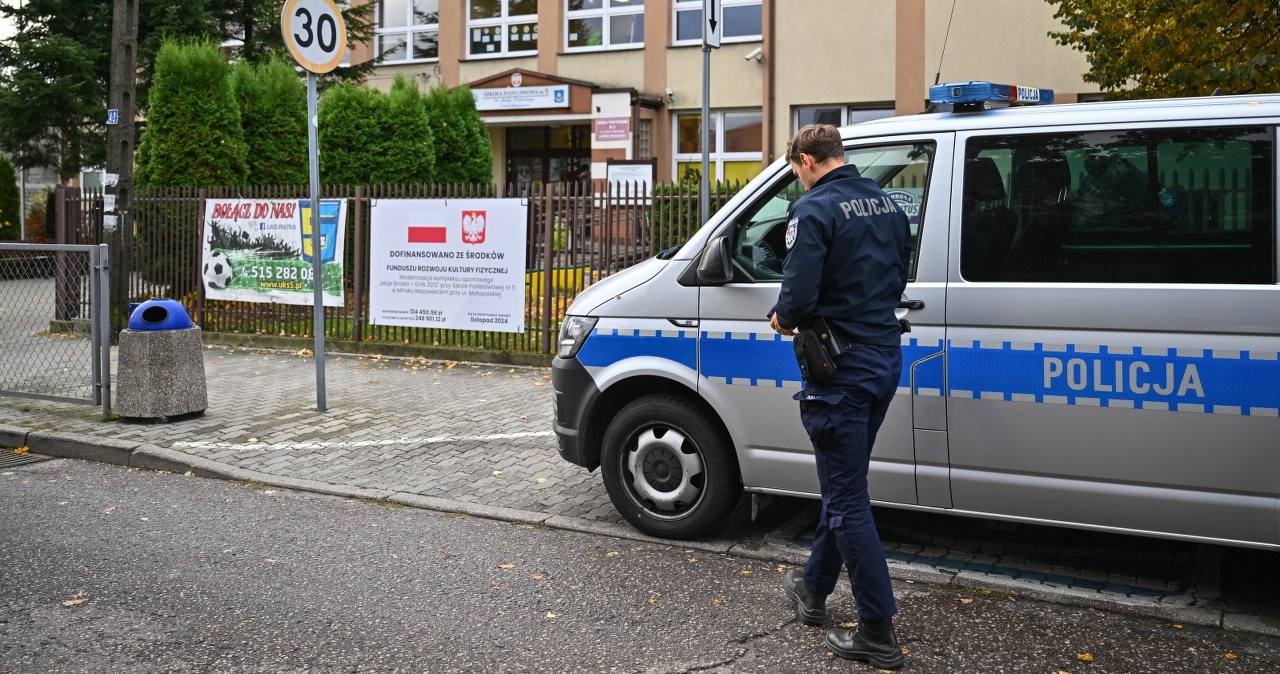 Ataki w szkołach. Policja podsumowała działania, blisko 60 zatrzymanych Ataki w szkołach. Policja podsumowała działania, blisko 60 zatrzymanych