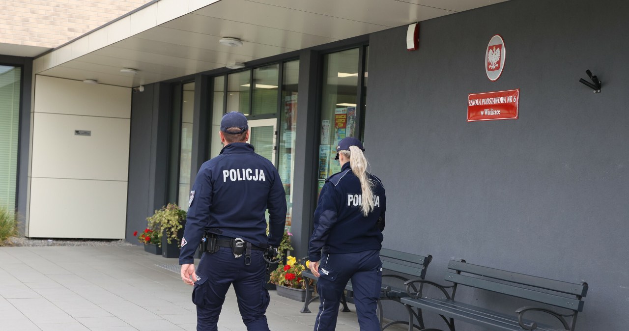 Seria ataków w szkołach, rośnie liczba zatrzymanych. Nowy komunikat policji