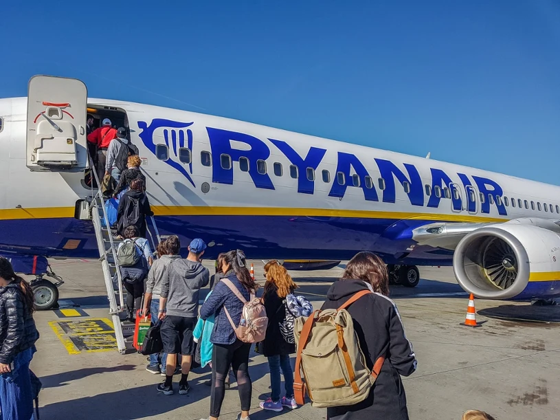 Ryanair: od 10 listopada odprawa najpóźniej 60 minut przed lotem