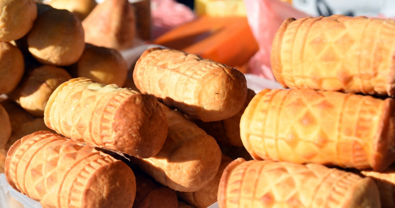 GIS alarmuje. W serach wykryto groźne bakterie, osiem produktów na liście