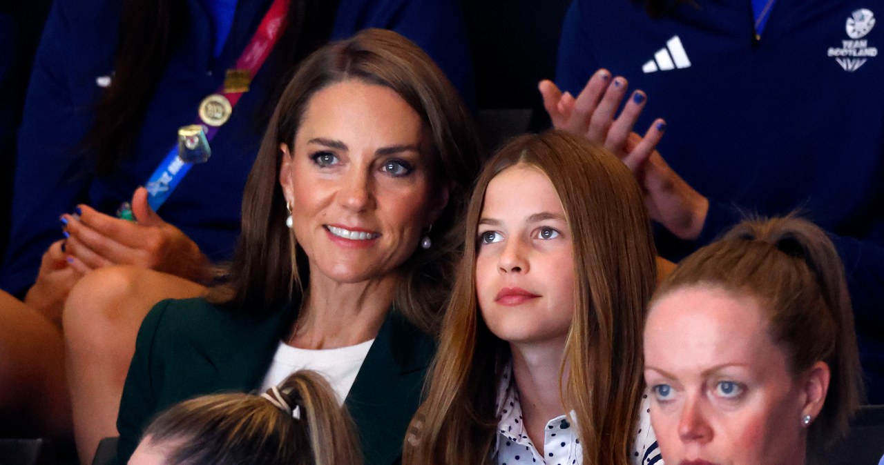 Kate i księżniczka Charlotte zaskoczyły pasażerów metra. Rzadki widok