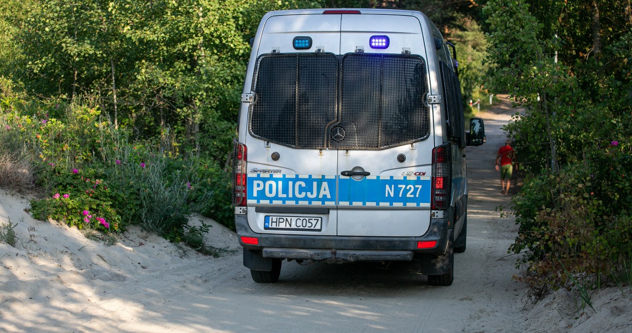 Karwia. Akcja służb na plaży. „Obiekt przypominający drona” Karwia. Akcja służb na plaży. „Obiekt przypominający drona”
