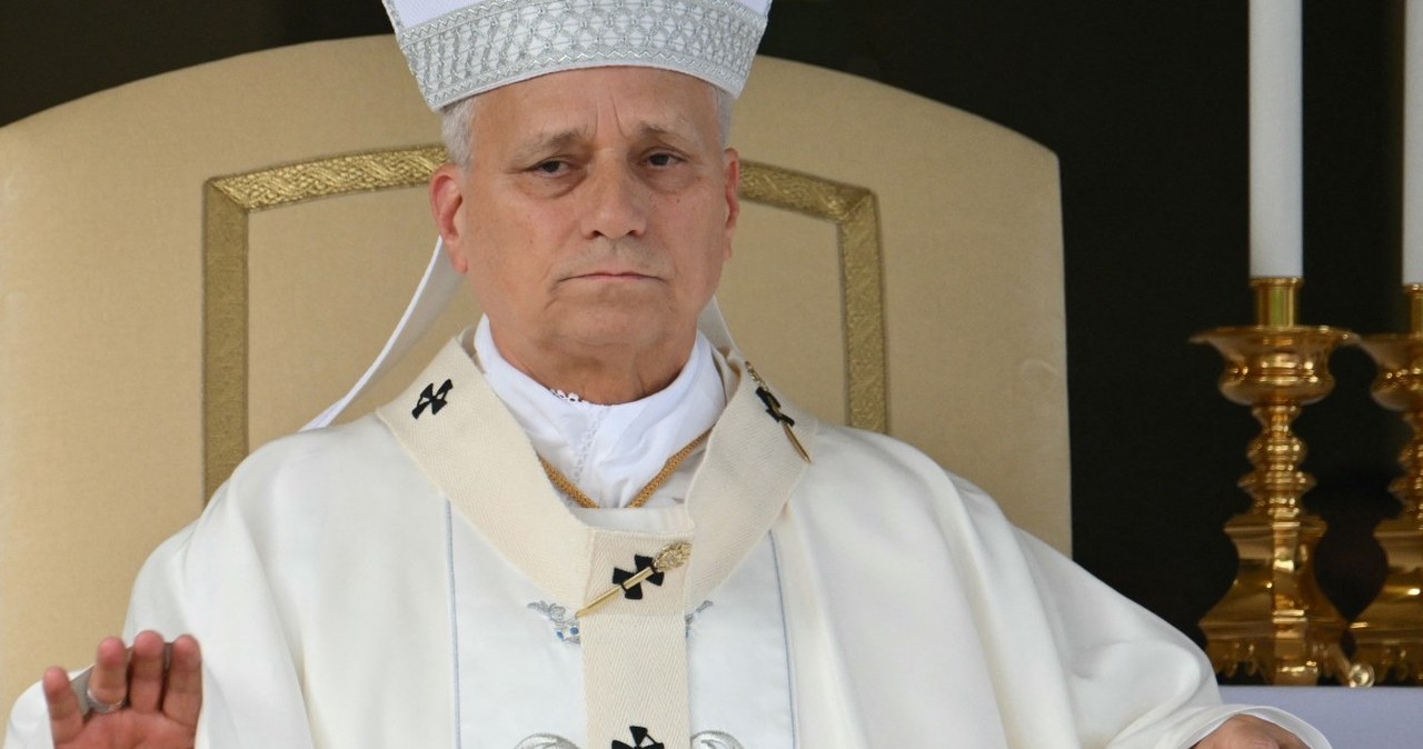 "Watykan w stanie oszołomienia". W mediach niepokój po operacji papieża