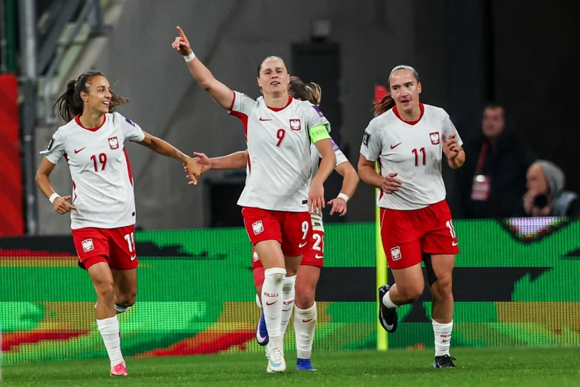 Polki pokonały Belgię 4:3 w rzutach karnych i są w finale baraży MŚ