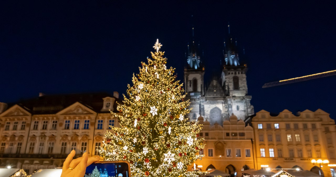 Jarmarki bożonarodzeniowe 2026. Trzy miasta w Europie przyciągną Polaków