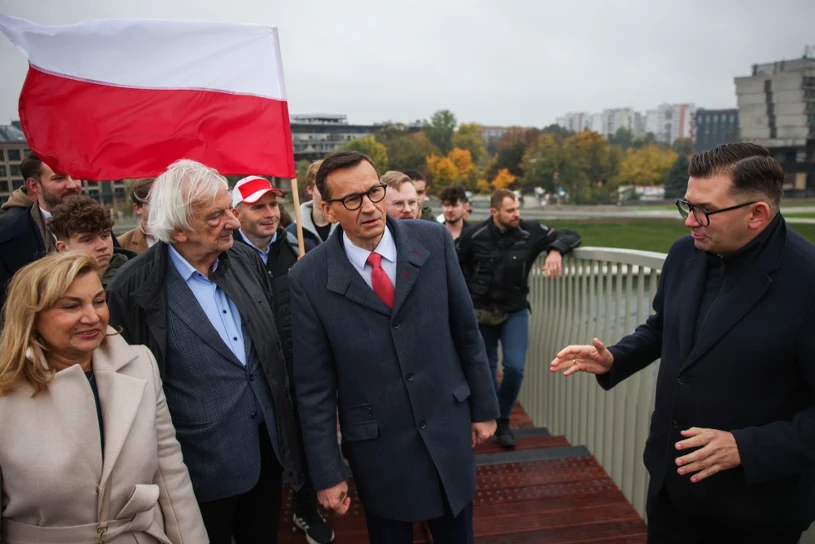 "My się tego nie wstydzimy". Tak Morawiecki chce zaskoczyć PiS