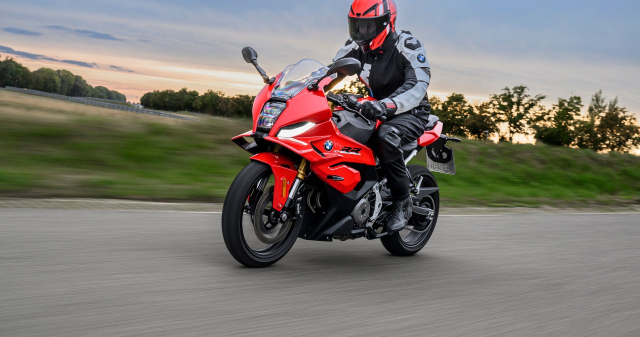 Nowe BMW F 450 RR. Sportowe 48 KM i cena, która przyciąga uwagę