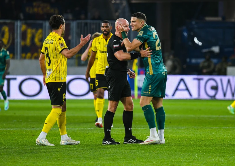 Marciniak "anulował" gola Pogoni, po chwili "odpowiedź". Jeden gol w hicie