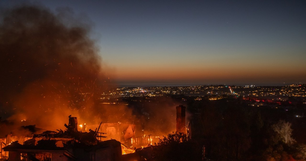 Płoną warte miliony rezydencje, pożary w Kalifornii. Wezwanie do ewakuacji