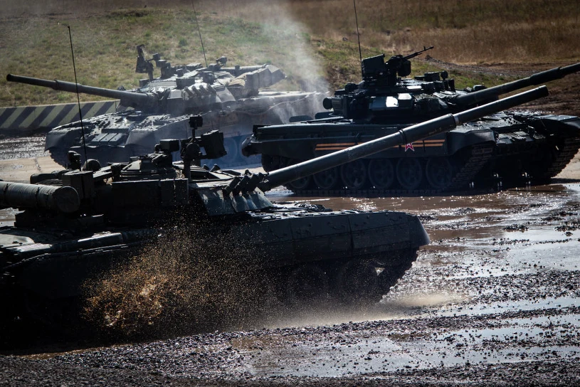 Rosja uzupełnia bazy przy granicach NATO. Analitycy kreślą trzy scenariusze