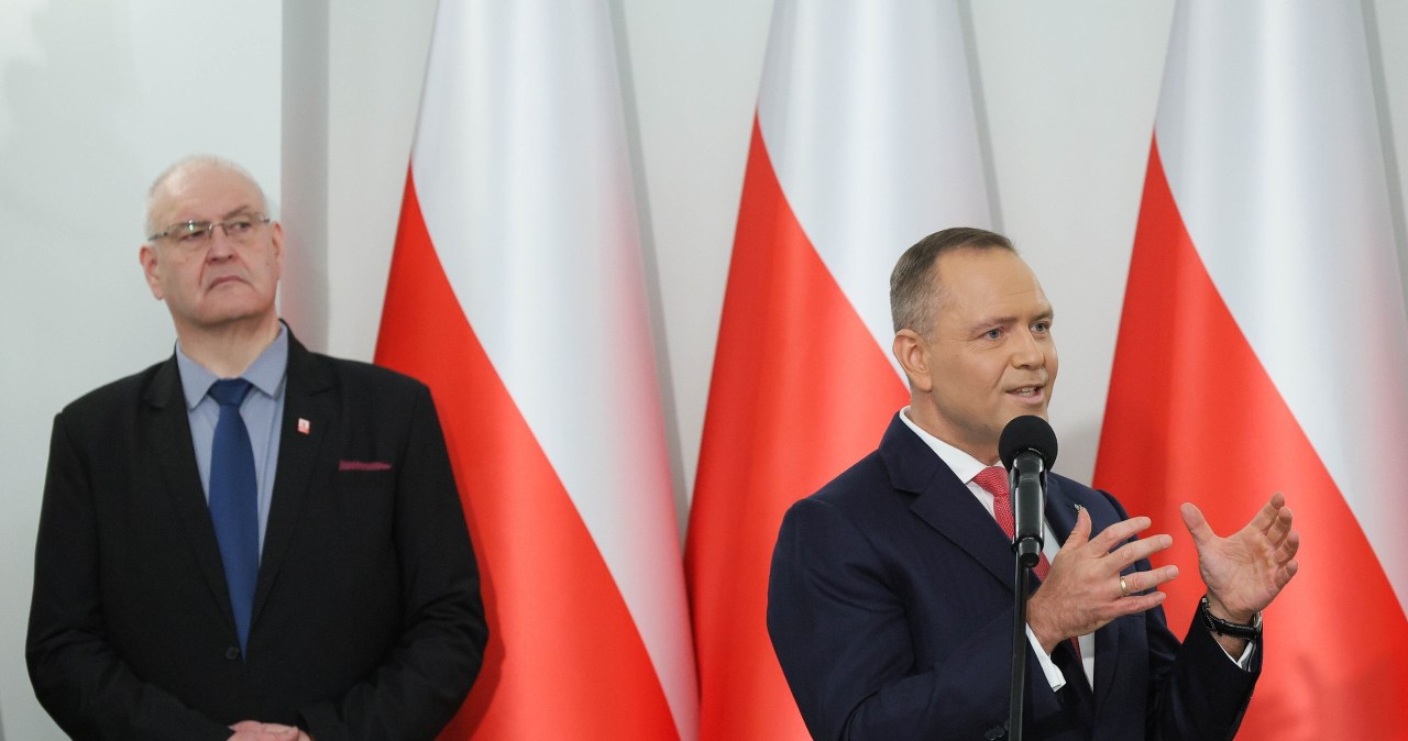 Nawrocki wbił szpilę rządowi. "Nie ma innej drogi"
