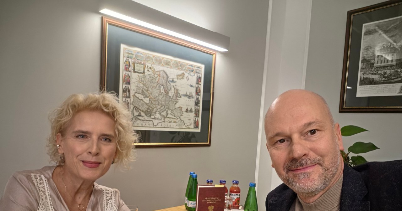 Maciej Berek opublikował zaskakujące zdjęcie. Wszedł do siedziby TK Maciej Berek opublikował zaskakujące zdjęcie. Wszedł do siedziby TK