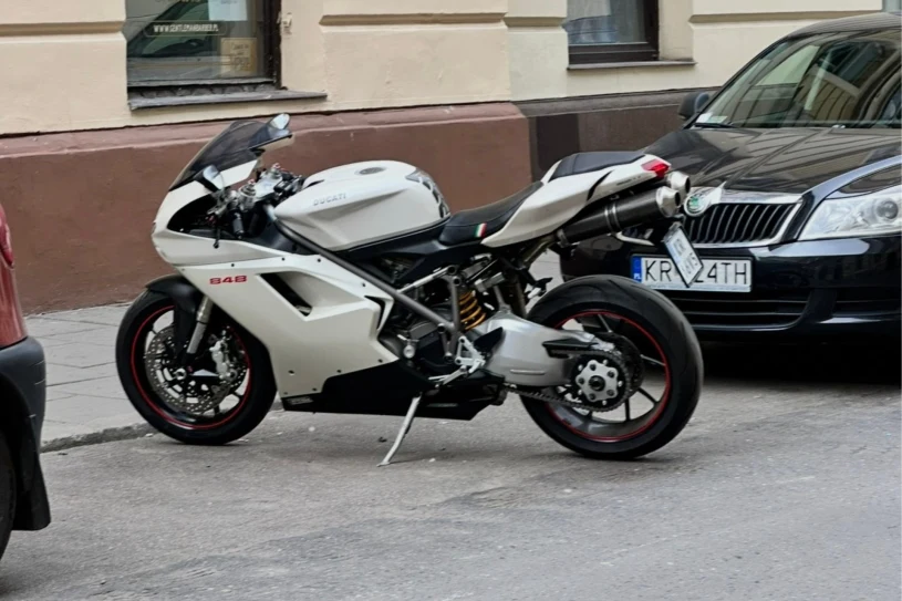 Zmiana dla motocyklistów. Od 28.10 w tym mieście zapłacą za parking
