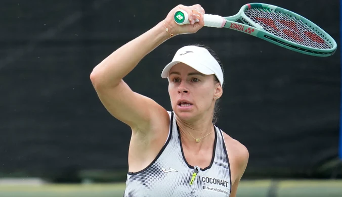 Pogrom na koniec meczu Linette z mistrzynią BJK Cup. Stawką ćwierćfinał WTA