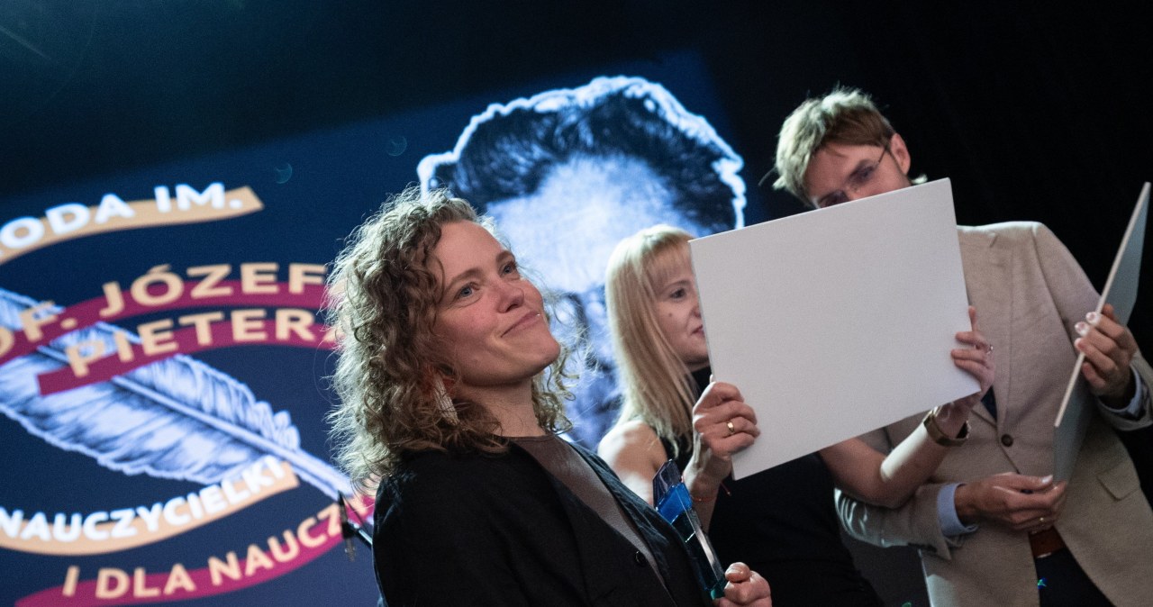 Katowice – Liceum Sowizdrzała. Filip Springer rozmawia z Dominiką Hofman Katowice – Liceum Sowizdrzała. Filip Springer rozmawia z Dominiką Hofman