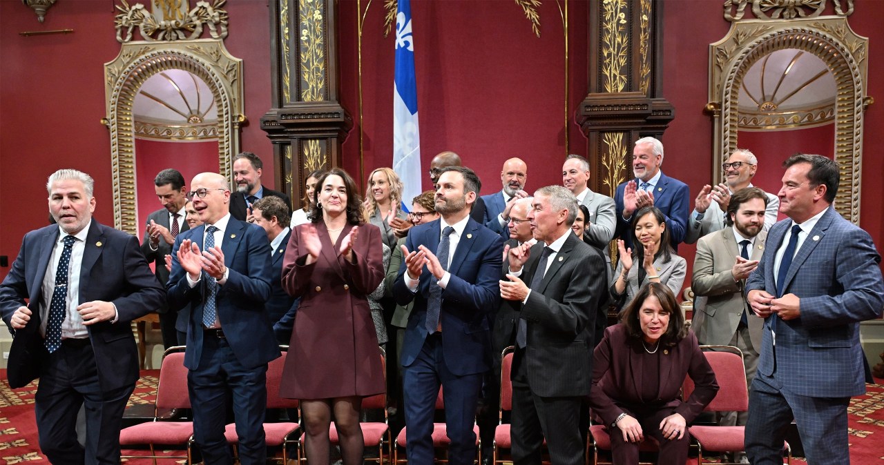 Kanada. Separatyści objęli władzę w Quebecu. Historyczne zaprzysiężenie Kanada. Separatyści objęli władzę w Quebecu. Historyczne zaprzysiężenie
