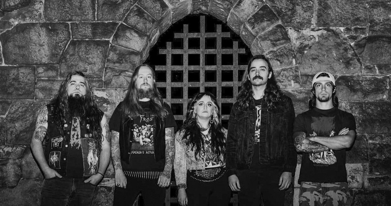 "Pradawne rytuały" thrashowej sensacji. "Metal w najlepszym wydaniu"