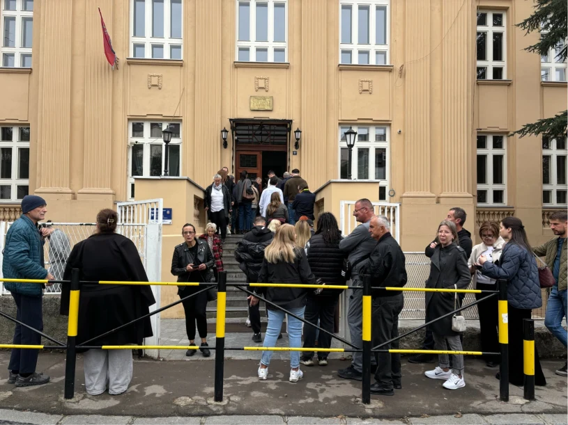Decydujące starcie w Serbii. Kraj wybiera po wielkich protestach