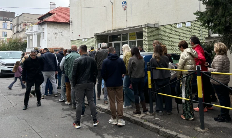 "Jesteśmy przerażeni". W Serbii mówią o agentach w tłumie