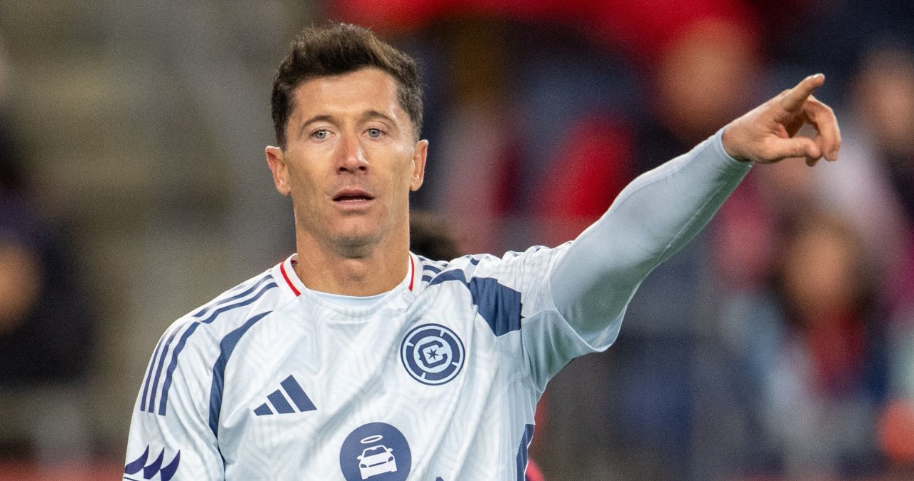 Lewandowski bliski rekordu nieskuteczności. Amerykanie diagnozują problem