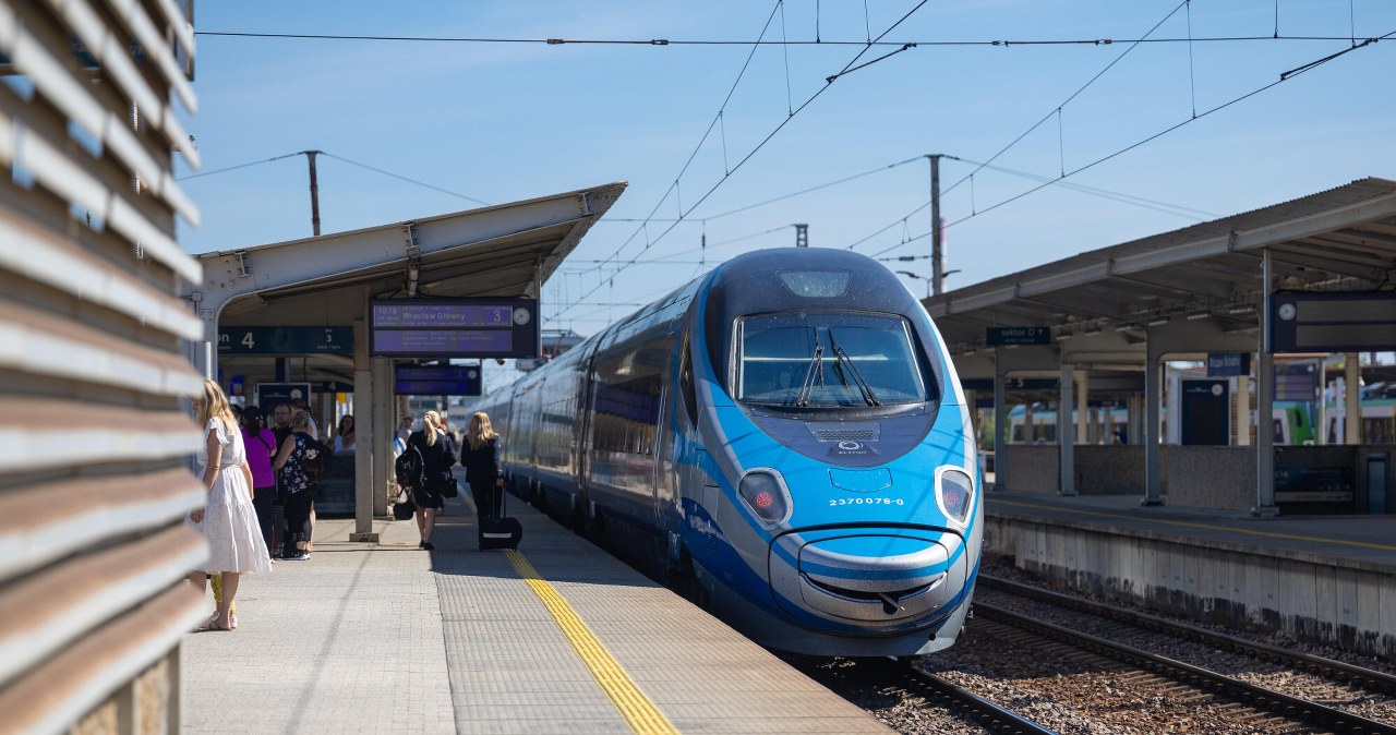 Awantura w pociągu PKP Intercity. Kierownik składu miał trafić do szpitala Awantura w pociągu PKP Intercity. Kierownik składu miał trafić do szpitala