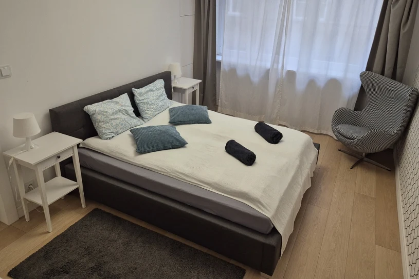 Opłaciła nocleg na Booking, potem dostała cennik. UOKiK potwierdza skargi