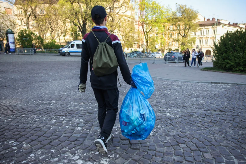 Koniec z noszeniem butelek i voucherami. Znacznie ułatwili system kaucyjny