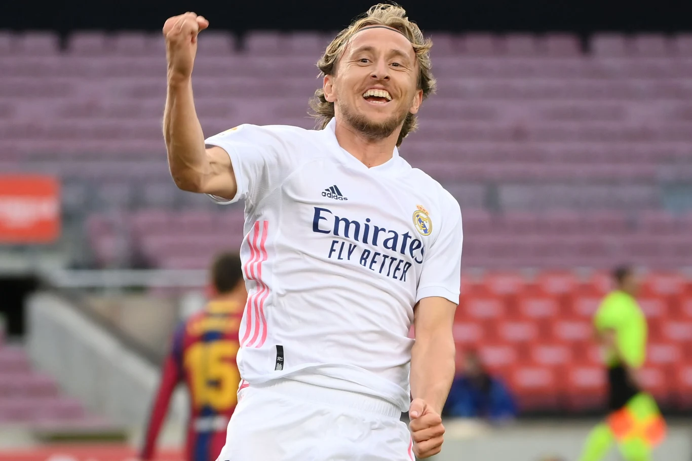 Luka Modrić zdobył bramkę w 90. minucie i przypieczętował zwycięstwo Realu nad Barceloną Luka Modrić zdobył bramkę w 90. minucie i przypieczętował zwycięstwo Realu nad Barceloną