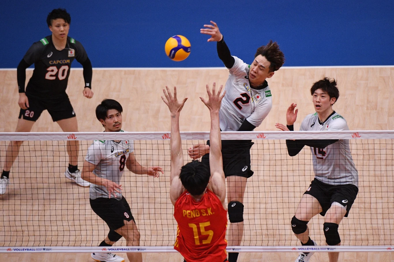 Siatkarze reprezentacji Japonii w meczu z Chinami