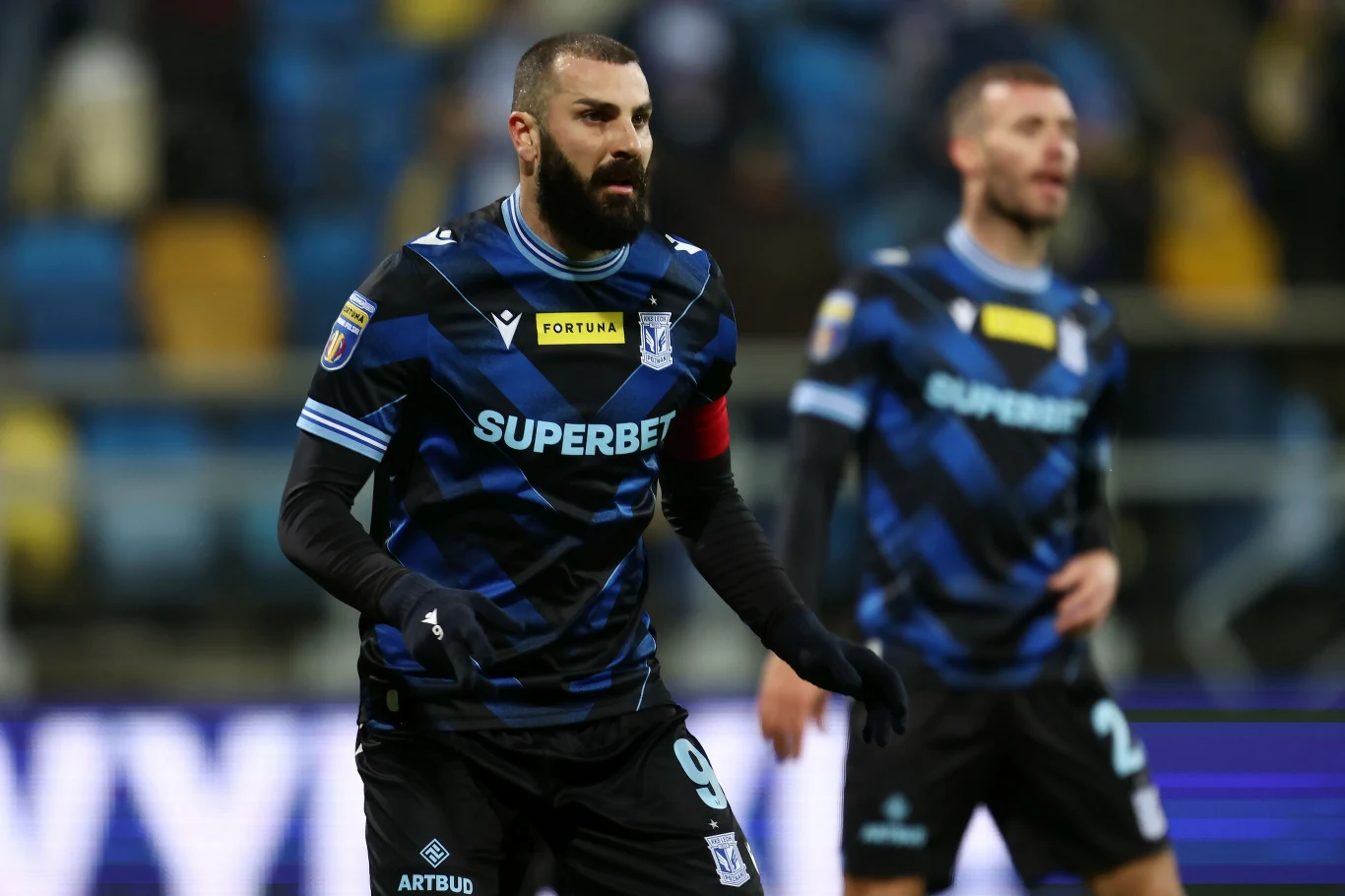 Mikael Ishak wrócił do kadry meczowej w Lany Poniedziałek. W meczu z Pogonią może spędzić na boisku więcej czasu niż wtedy