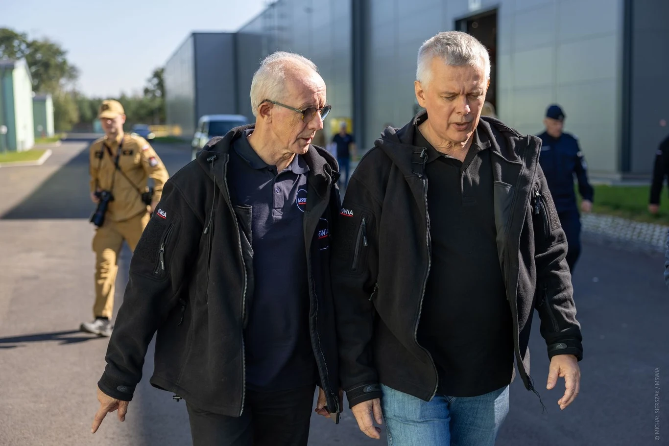 Minister Tomasz Siemoniak i wicemister Wiesław Leśniakiewicz