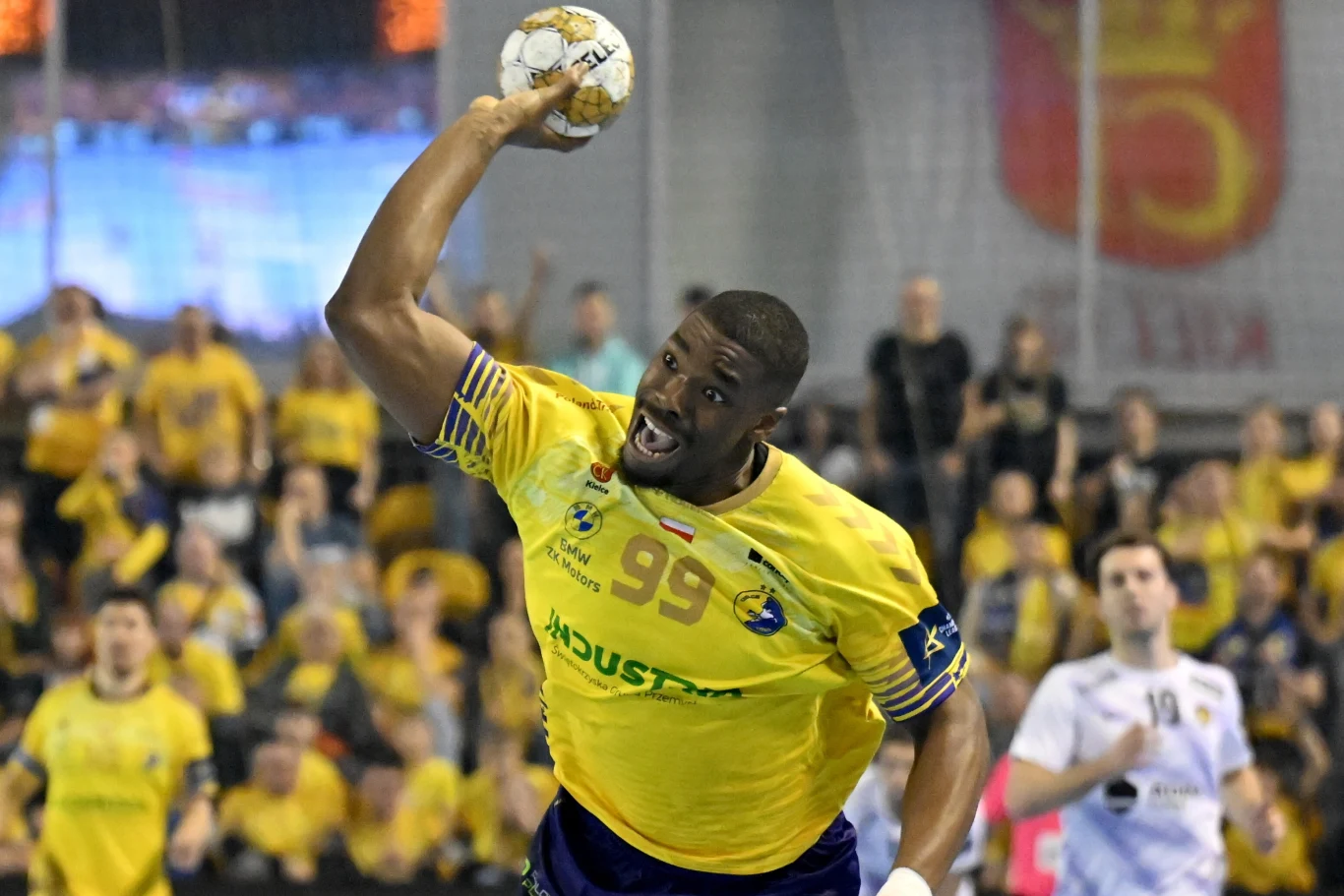 Dylan Nahi (Industria Kielce)