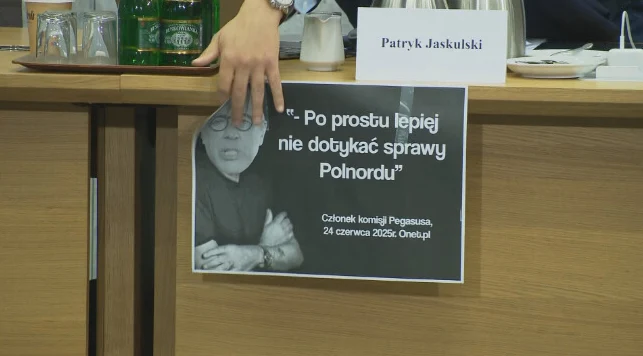 Zamieszanie podczas przesłuchania Zbigniewa Ziobry