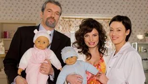 Tomasz Kot, Agnieszka Dygant i Magdalena Różczka w jednym z ostatnich odcinków "Niani"