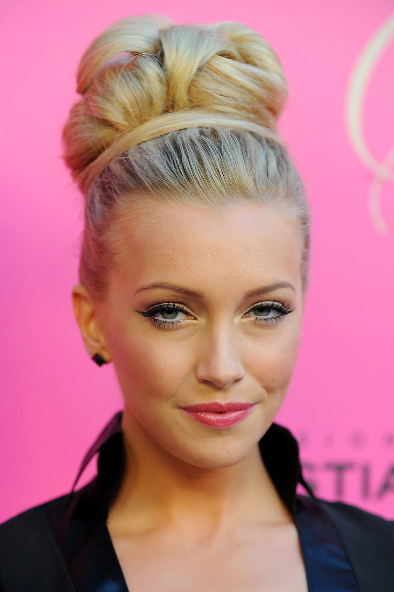 Katie Cassidy Katie Cassidy
