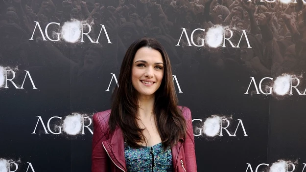 Rachel Weisz w kurtce Marca Jacobsa, cena: 3069 dolarów