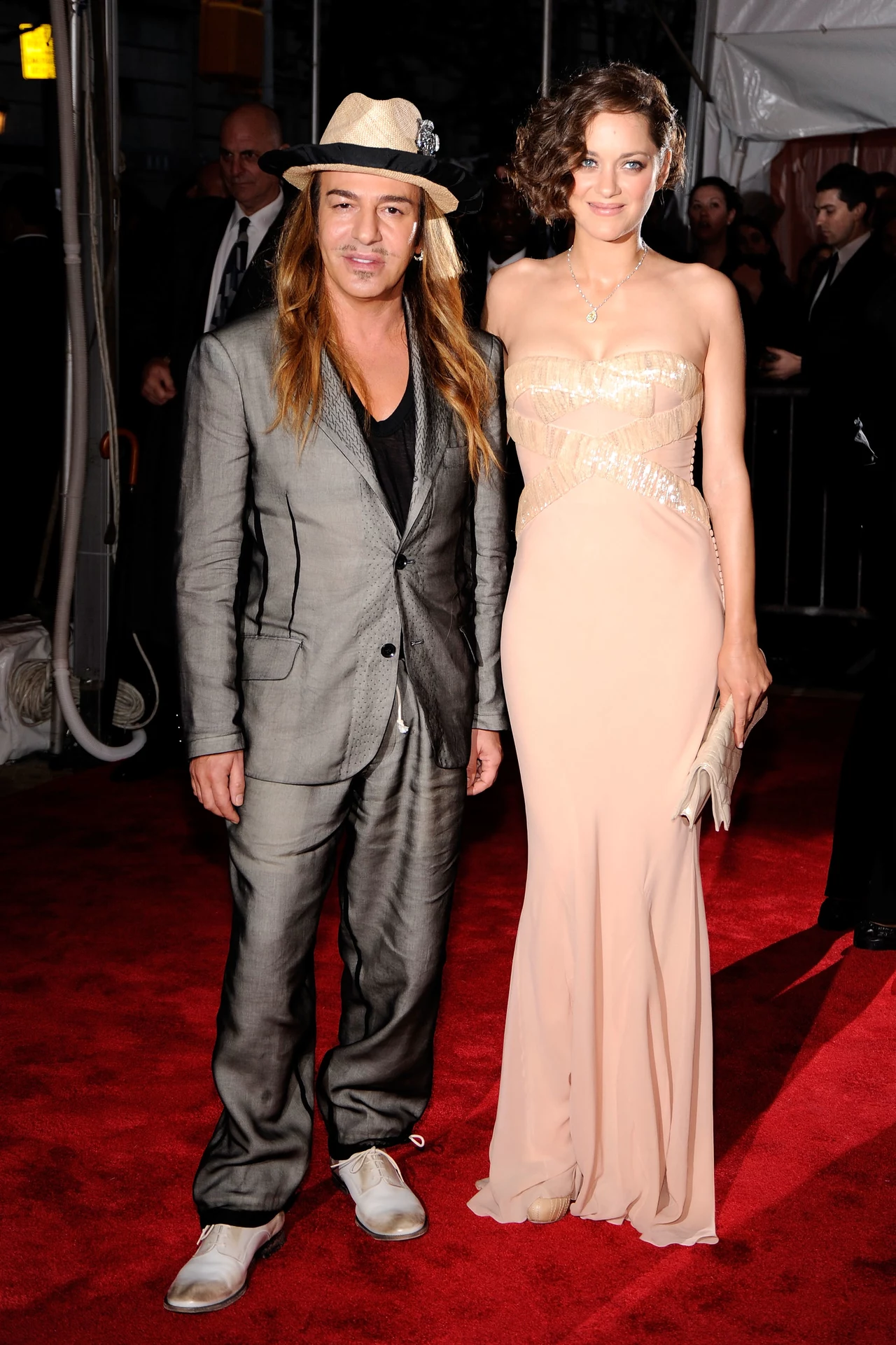 Marion Cotillard i John Galliano Marion Cotillard i John Galliano