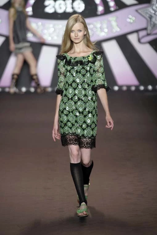Anna Sui Anna Sui