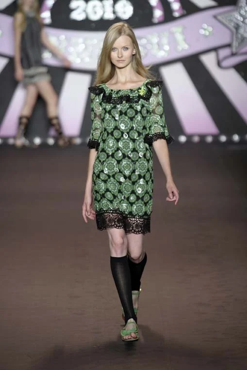 Anna Sui Anna Sui
