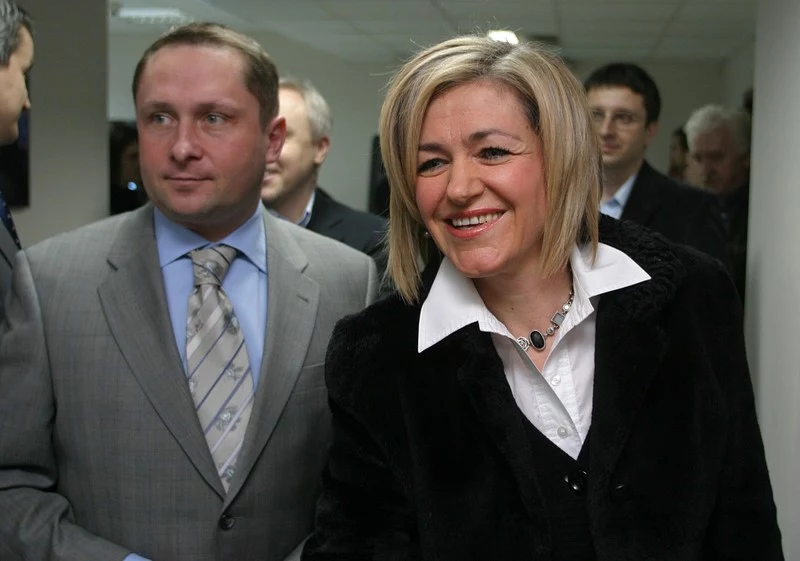 Krystyna Bochenek była senatorem czterech kadencji. W ostatniej pełniła funkcję wicemarszałka Senatu. Na zdjęciu z Kamilem Durczokiem.