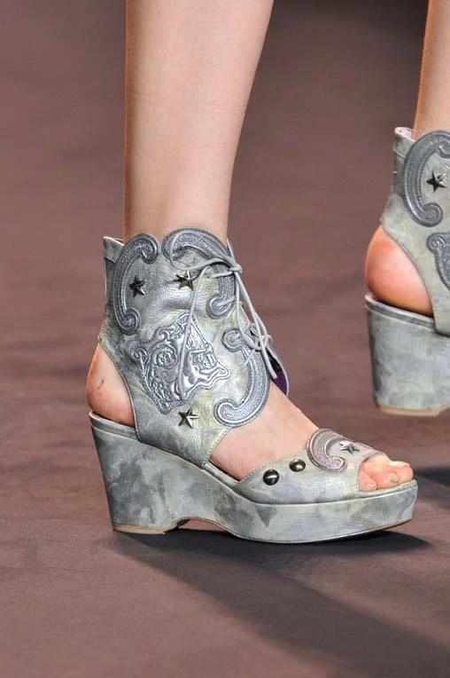 Anna Sui Anna Sui