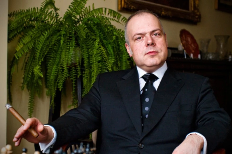 "Byłem miłośnikiem kryminałów, teraz raczej wolę czytać mistrzów pióra" - mówi Marek Krajewski "Byłem miłośnikiem kryminałów, teraz raczej wolę czytać mistrzów pióra" - mówi Marek Krajewski
