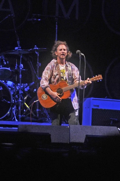 Eddie Veder (Pearl Jam) Eddie Veder (Pearl Jam)