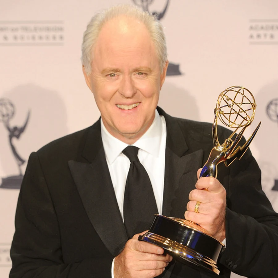 John Lithgow dzierży Emmy za swoją rolę w serialu "Dexter"