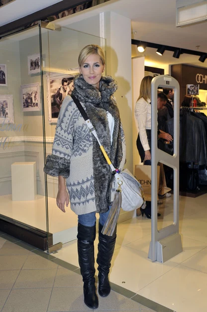 Agnieszka Popielewicz Agnieszka Popielewicz