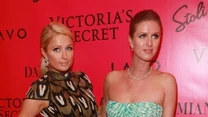 Paris i Nicky Hilton