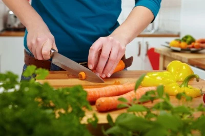 Kupione warzywa trzymajmy w lodówce. Światło i ciepło niszczą cenną witaminy